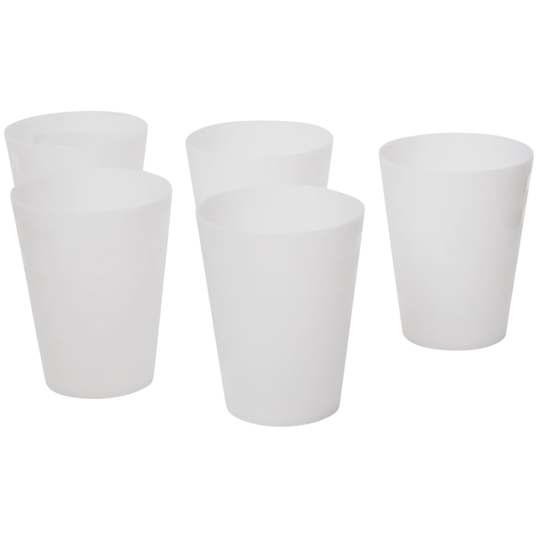Kunststoffbecher 3