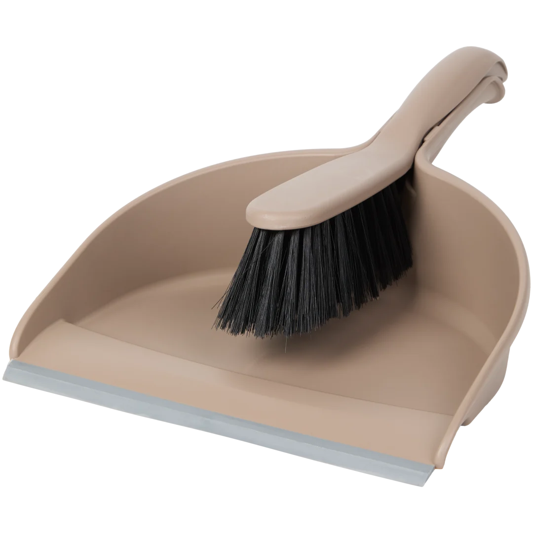 Handfeger und Kehrblech 1