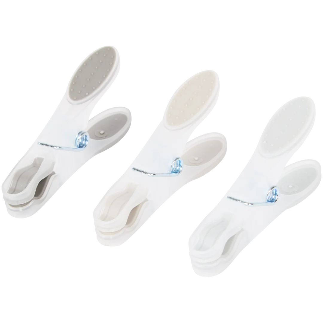 Cârlige de rufe din plastic 2