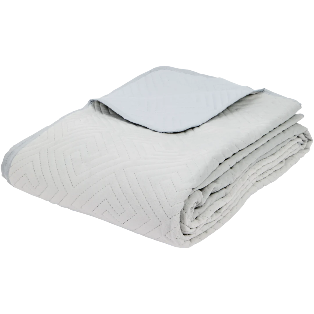 Studio Home velvet bedsprei