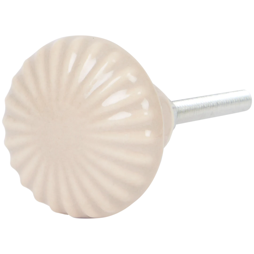 Bouton de meuble ou de porte 16