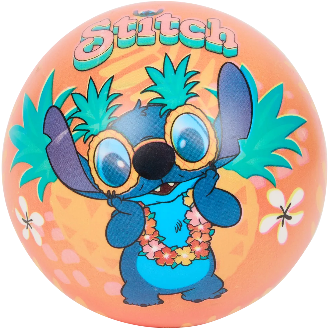 Piłka z bohaterem serialu lub filmu