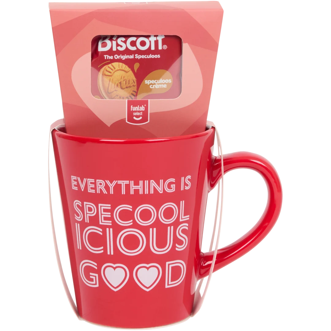 Set mit Tasse, Schokolade und Kakao 1