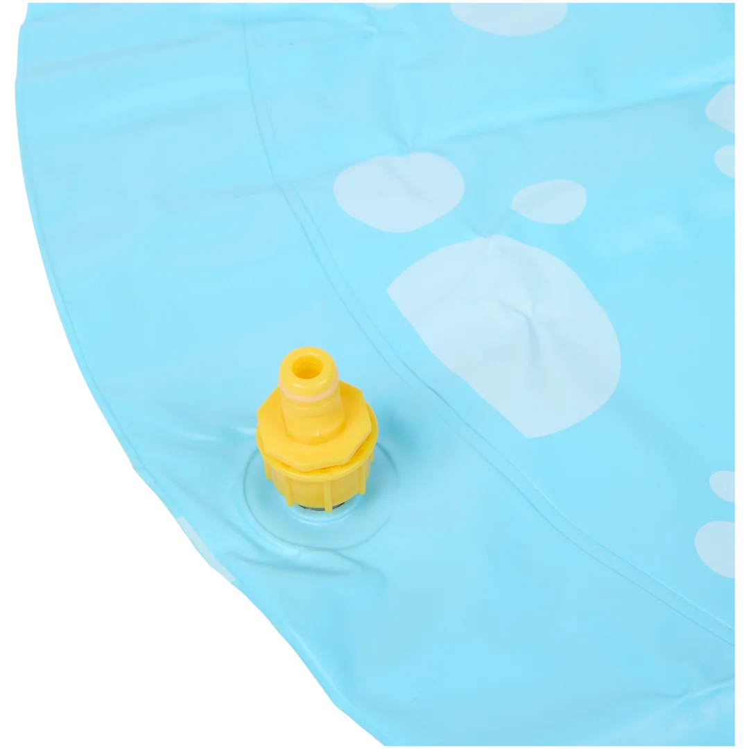 Tapis rafraîchissant pour chien avec jets d’eau 2