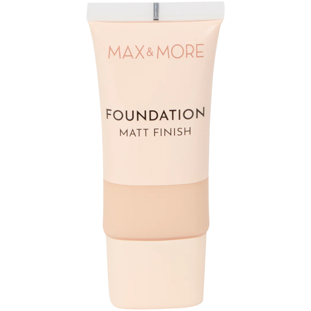 Max & More matt finish foundation 3