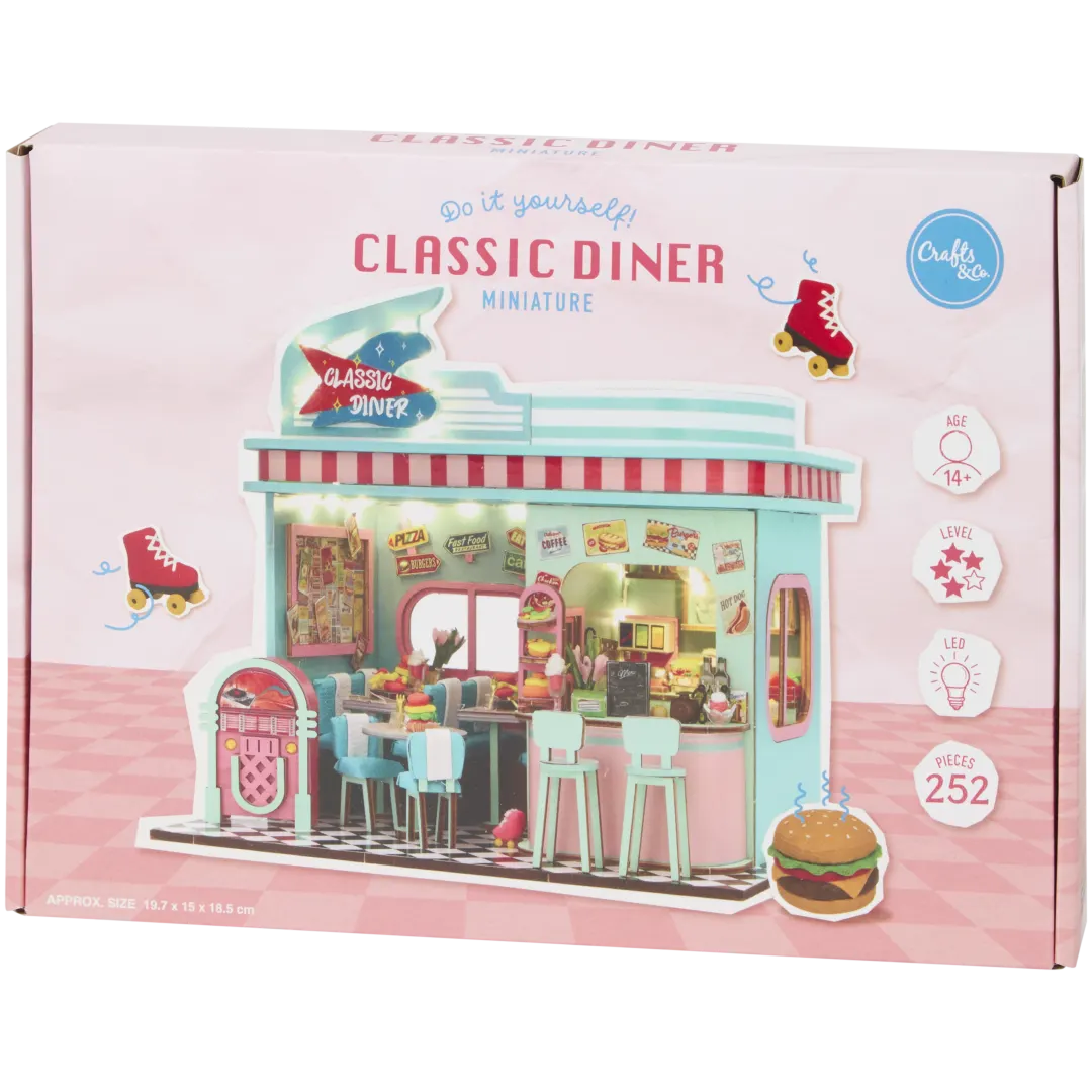 Crafts & Co DIY-Miniaturhäuschen 4