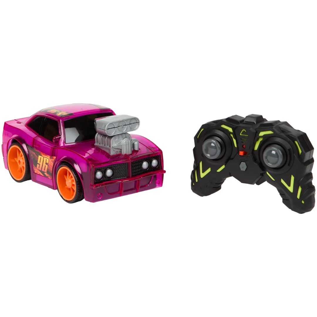 Ferngesteuertes Auto 3