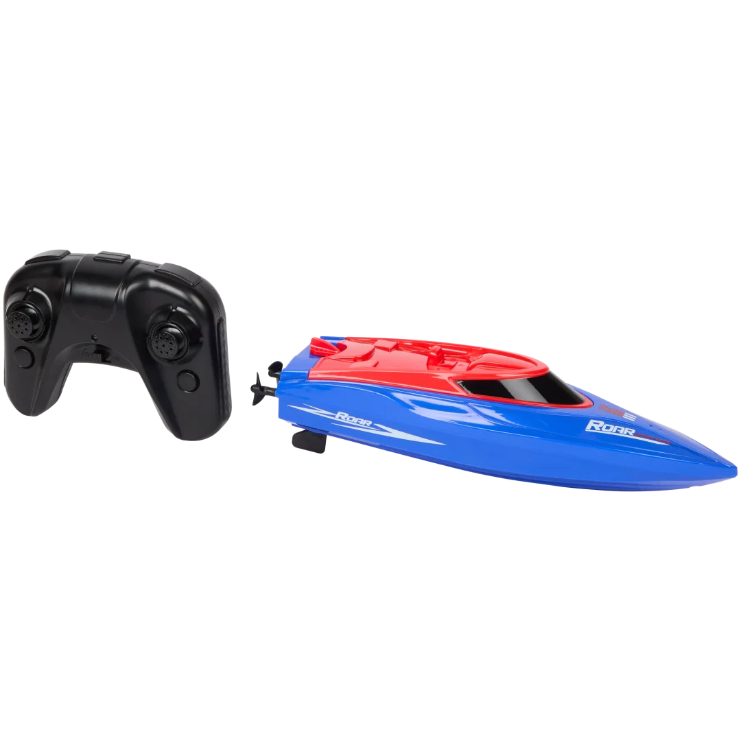 Bateau de course radiocommandé 1