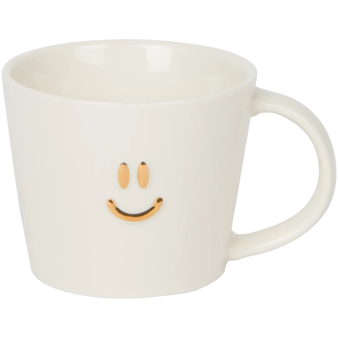 Tasse mit goldenem Detail