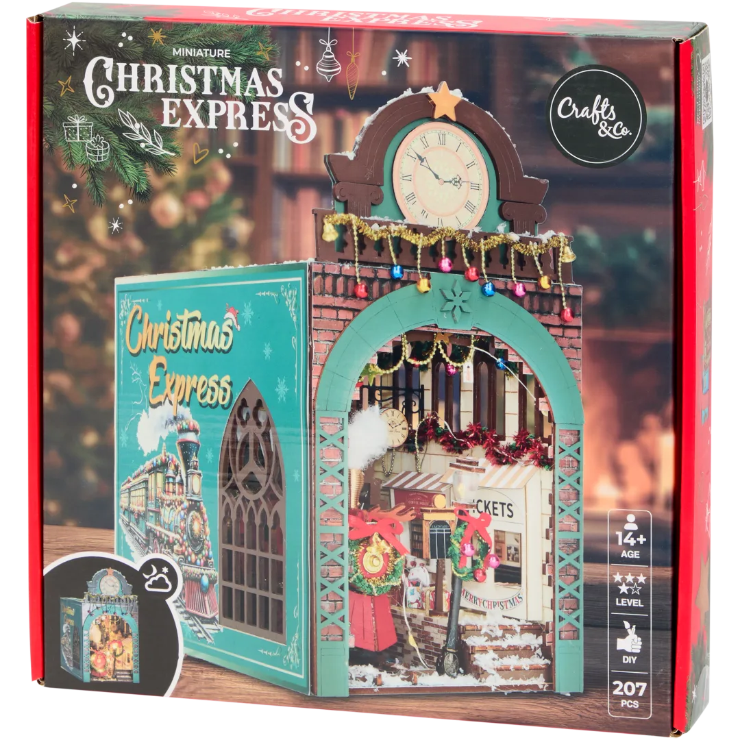 Crafts & Co bouw je eigen kersthuisje 4