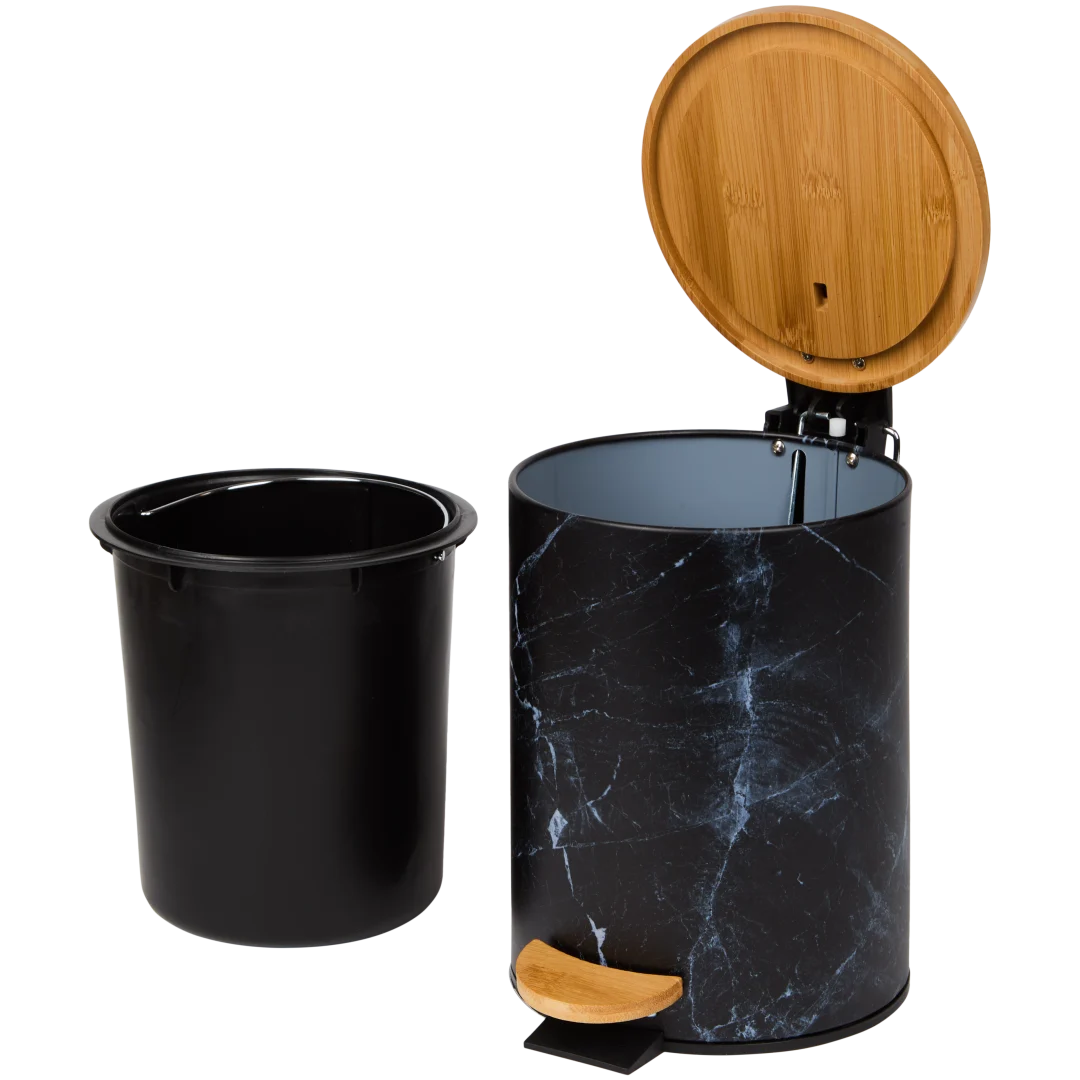 Pattumiera a pedale con coperchio in bambù 2