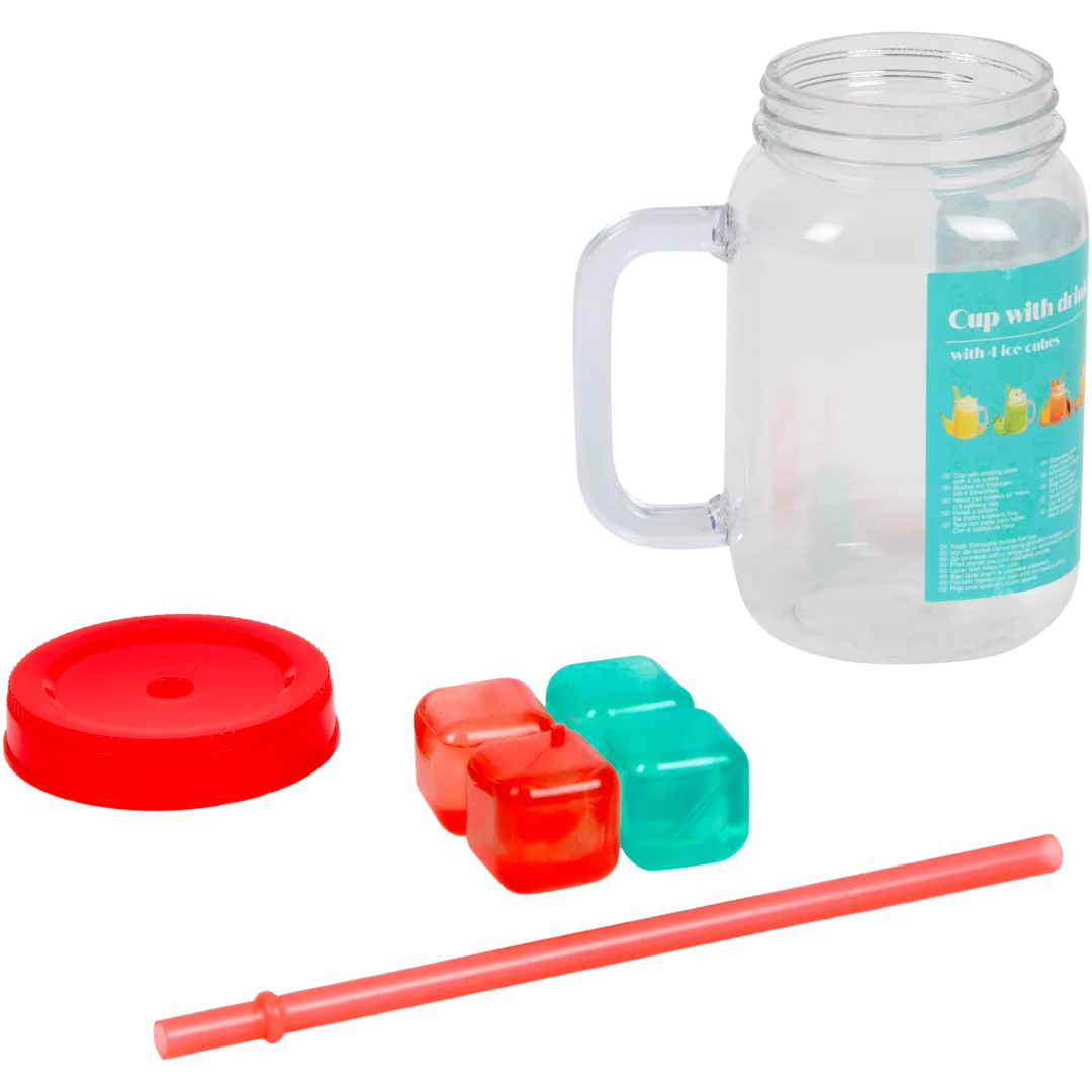 Drinkbeker met rietje en ijsblokjes 2