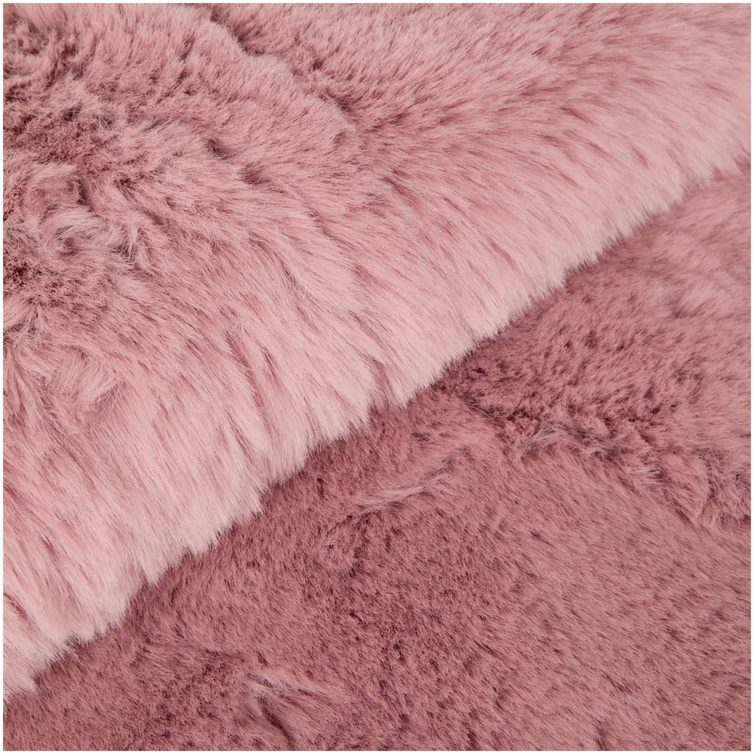 Tapis en fausse fourrure 3