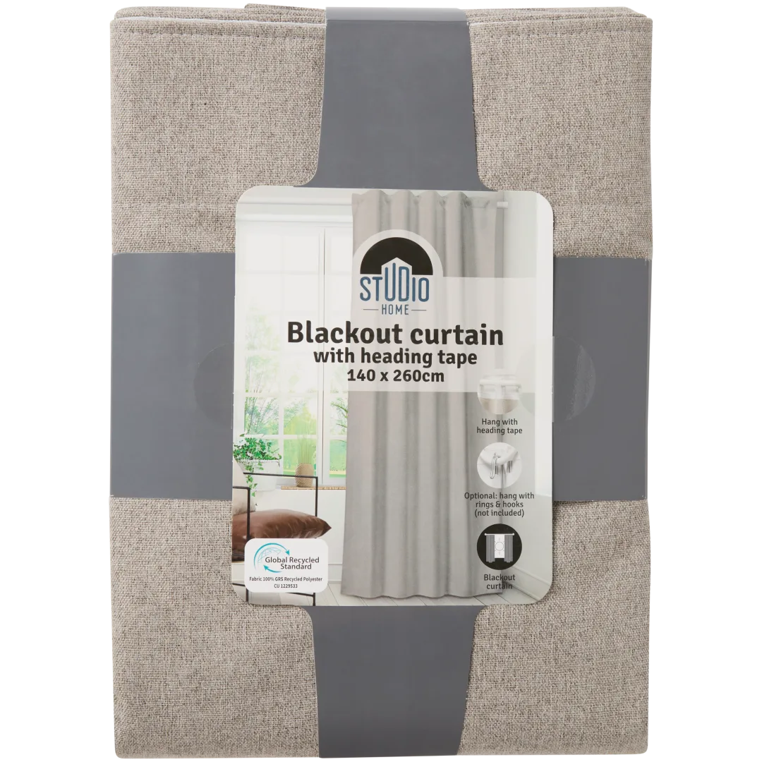 Verdunkelungsvorhang 1