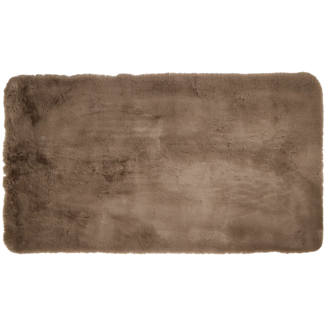 Tapis en fausse fourrure 2