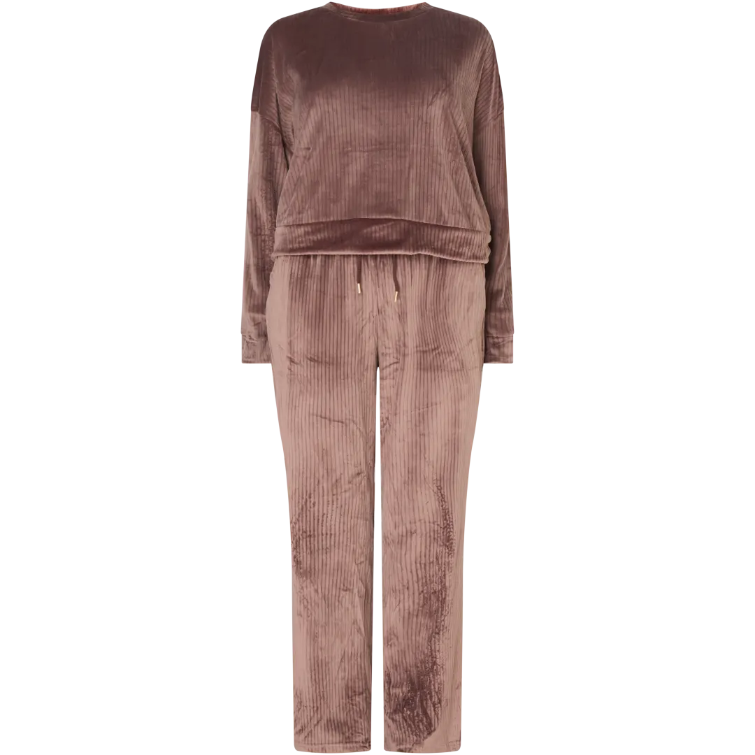 Tenue d’intérieur 1