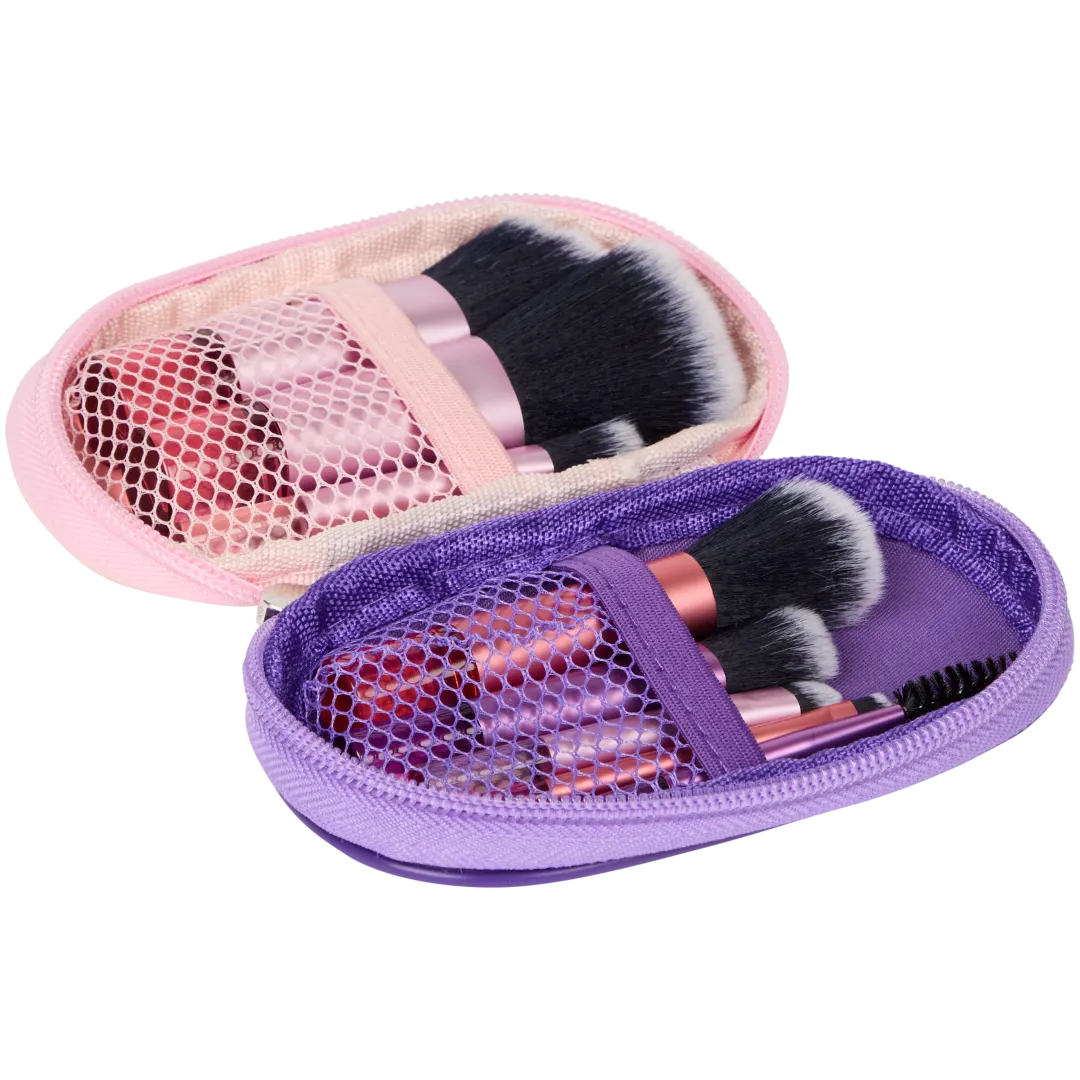 Set de pensule de make-up cu etui