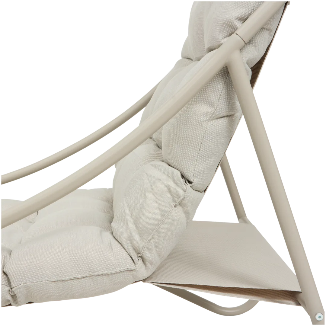 Leżak z poduszką 3