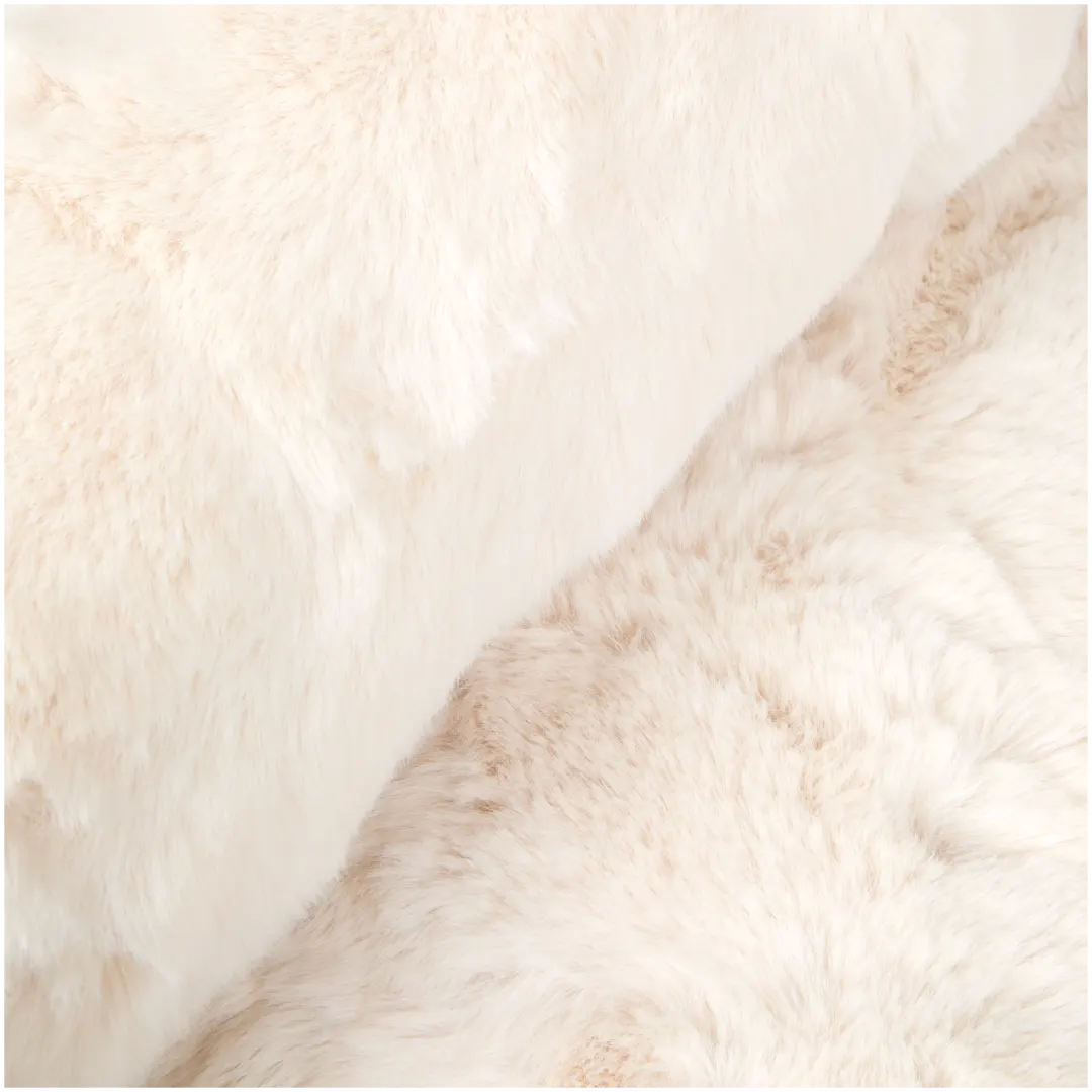 Tapis en fausse fourrure