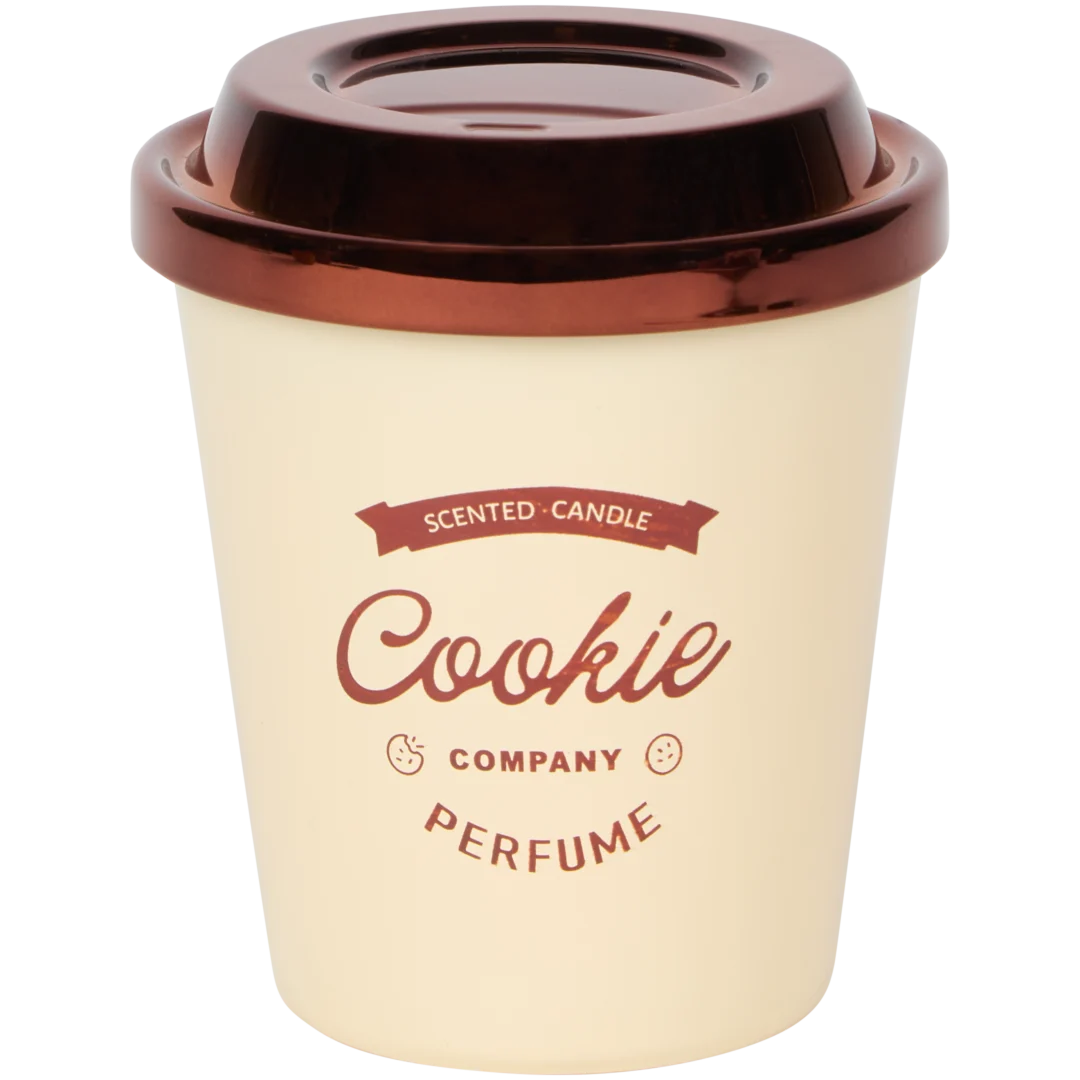 Candela profumata in tazza da caffè