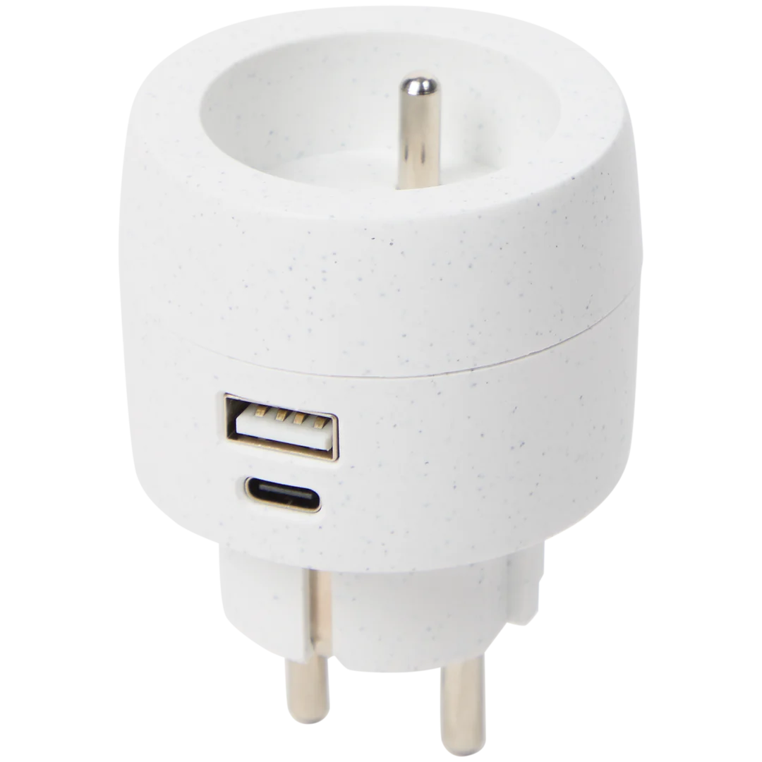 Pro-max stekkeradapter met USB-A en USB-C