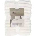 Navigate to image