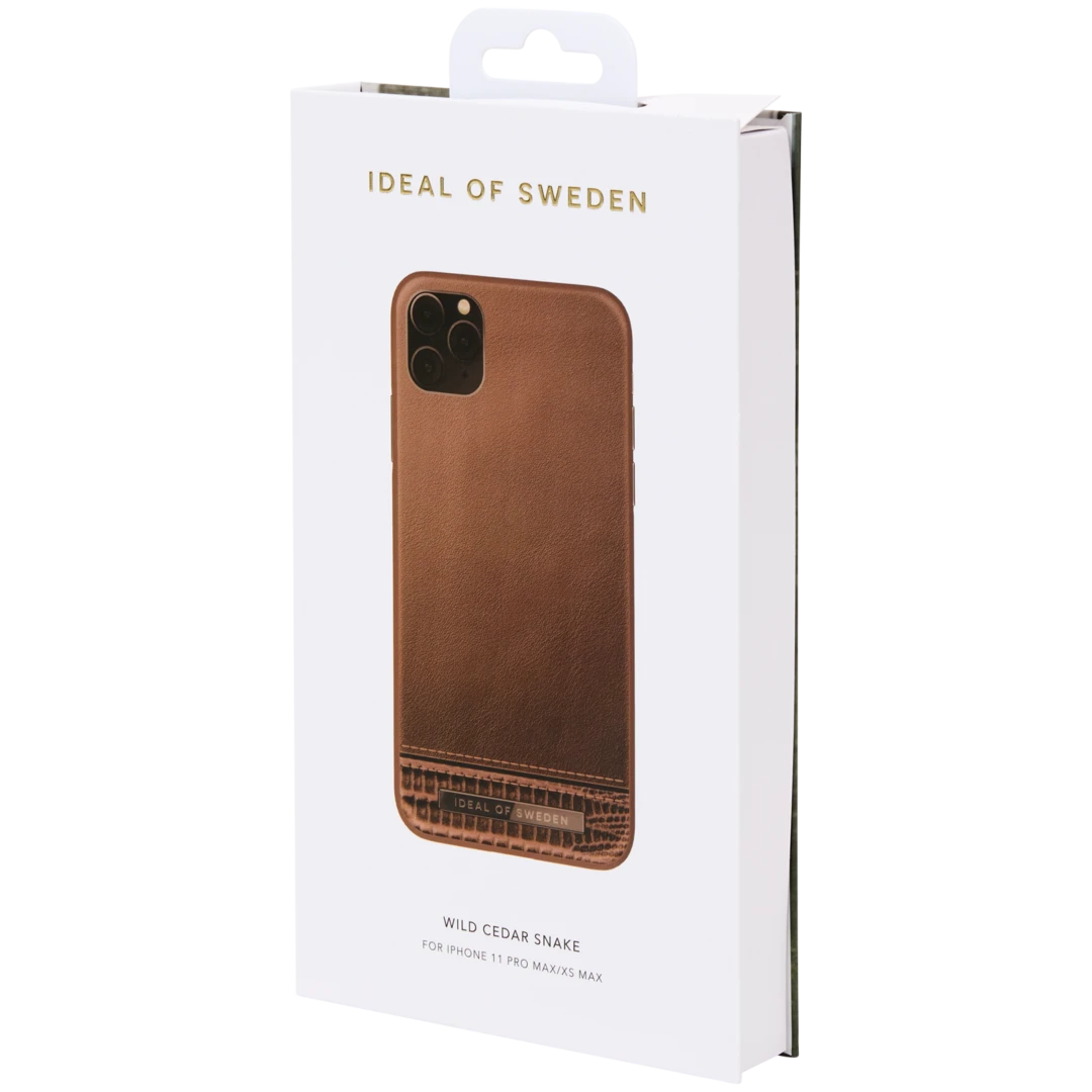 Coque pour iPhone Ideal of Sweden 10