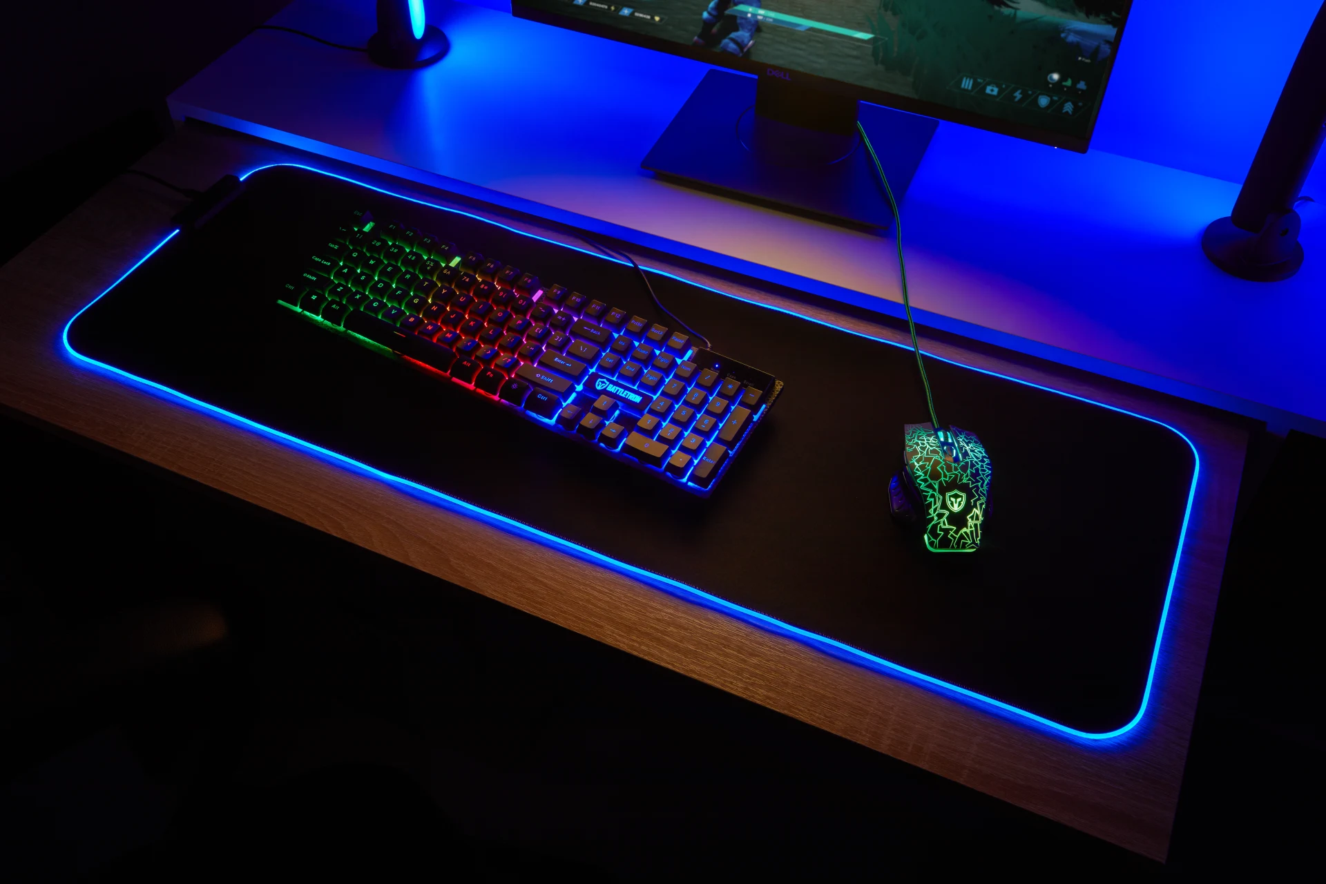 Battletron_Multimedia_Gaming_PCGaming_MouseMat_BlueLight_2023