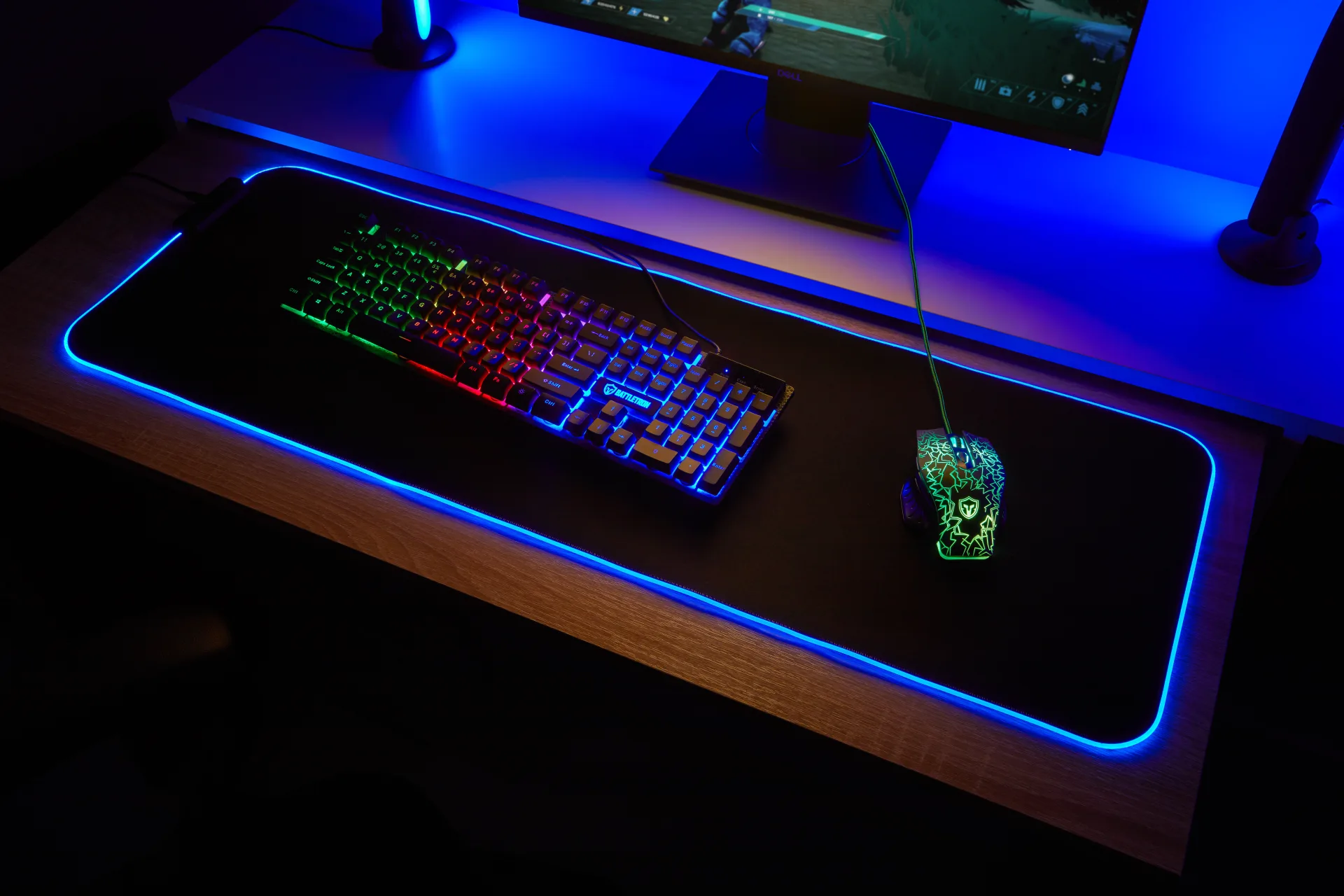 Battletron_Multimedia_Gaming_PCGaming_MouseMat_BlueLight_2023